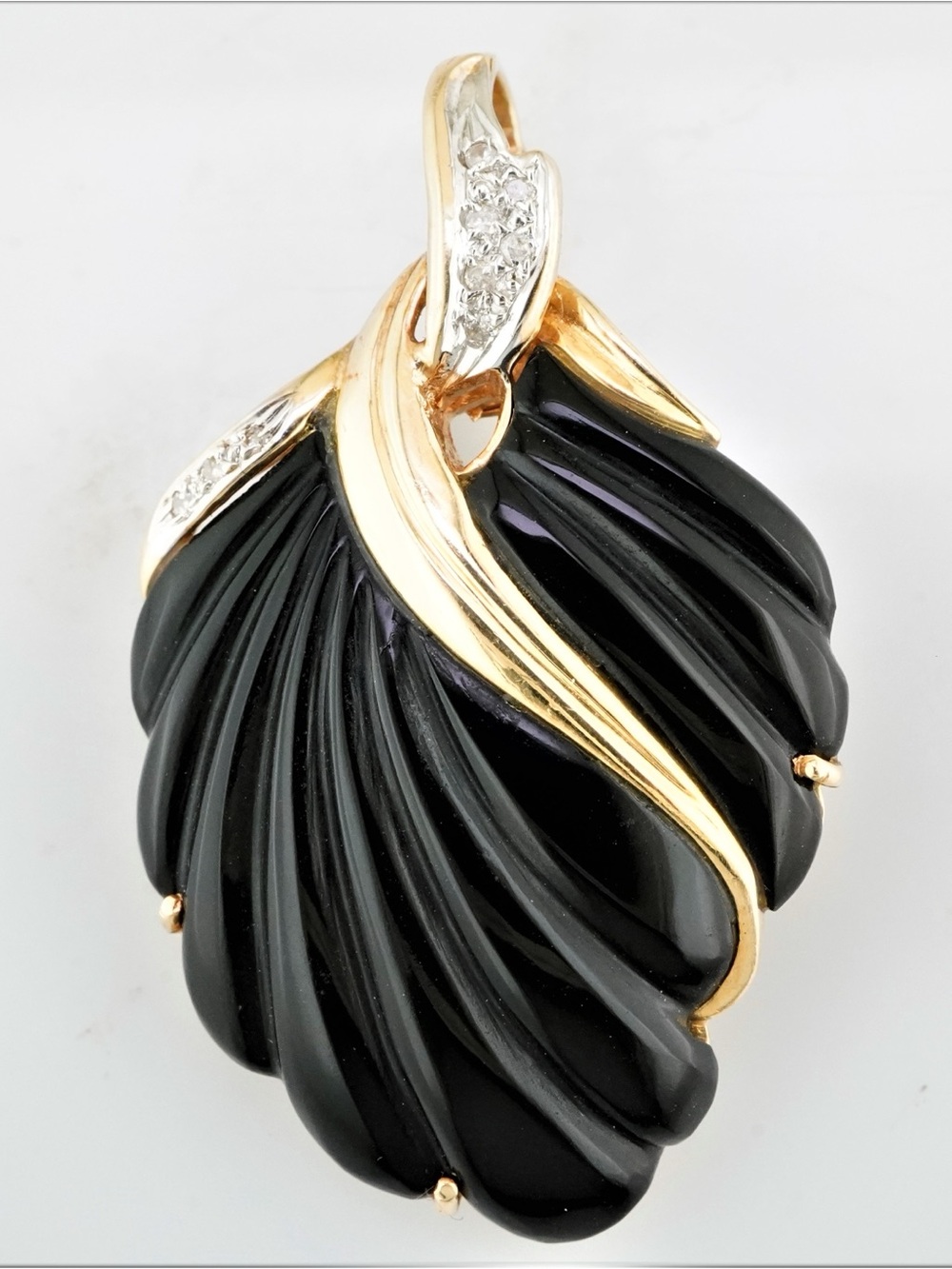 Solid 14k yellow gold carved onyx and natural diamond pendant / pearl enhancer